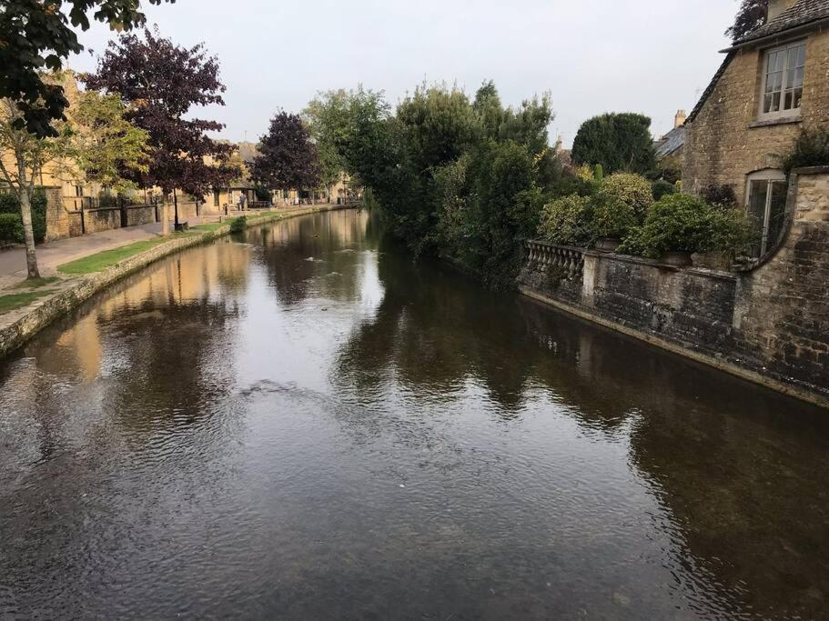 Historic Cotswold Chic Style For Uk Staycation Bourton-on-the-Water Buitenkant foto